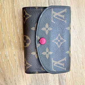 louis vuitton compact wallet